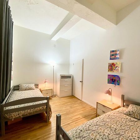 Luxury Apartments Next To Times Square Ню Йорк Екстериор снимка