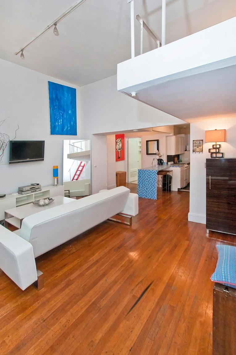 Luxury Apartments Next To Times Square Ню Йорк Екстериор снимка